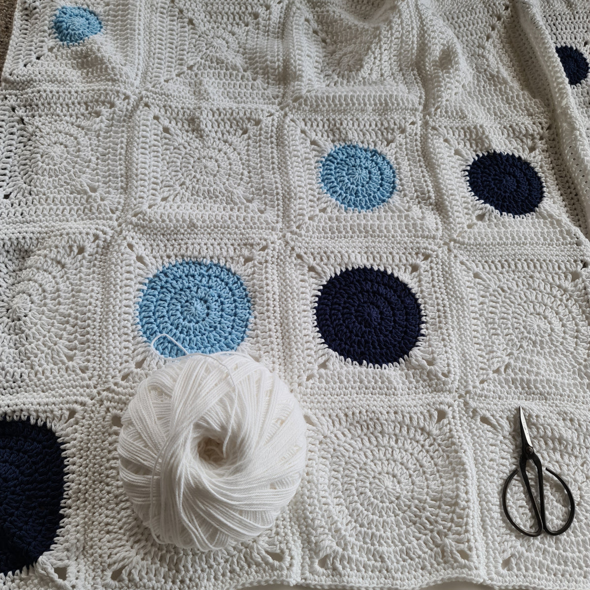 Dotty Spotty Crochet Blankets