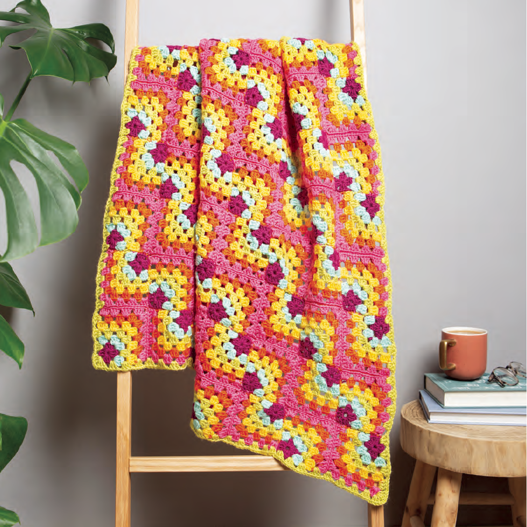 Claire Montgomerie's Complete Guide to Granny Squares, inside pages