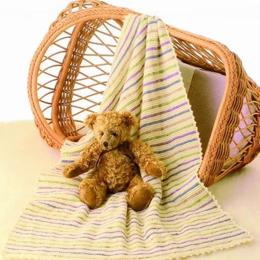 Garter Stitch Blanket Knitting Pattern in Cleckheaton Country 8 Ply