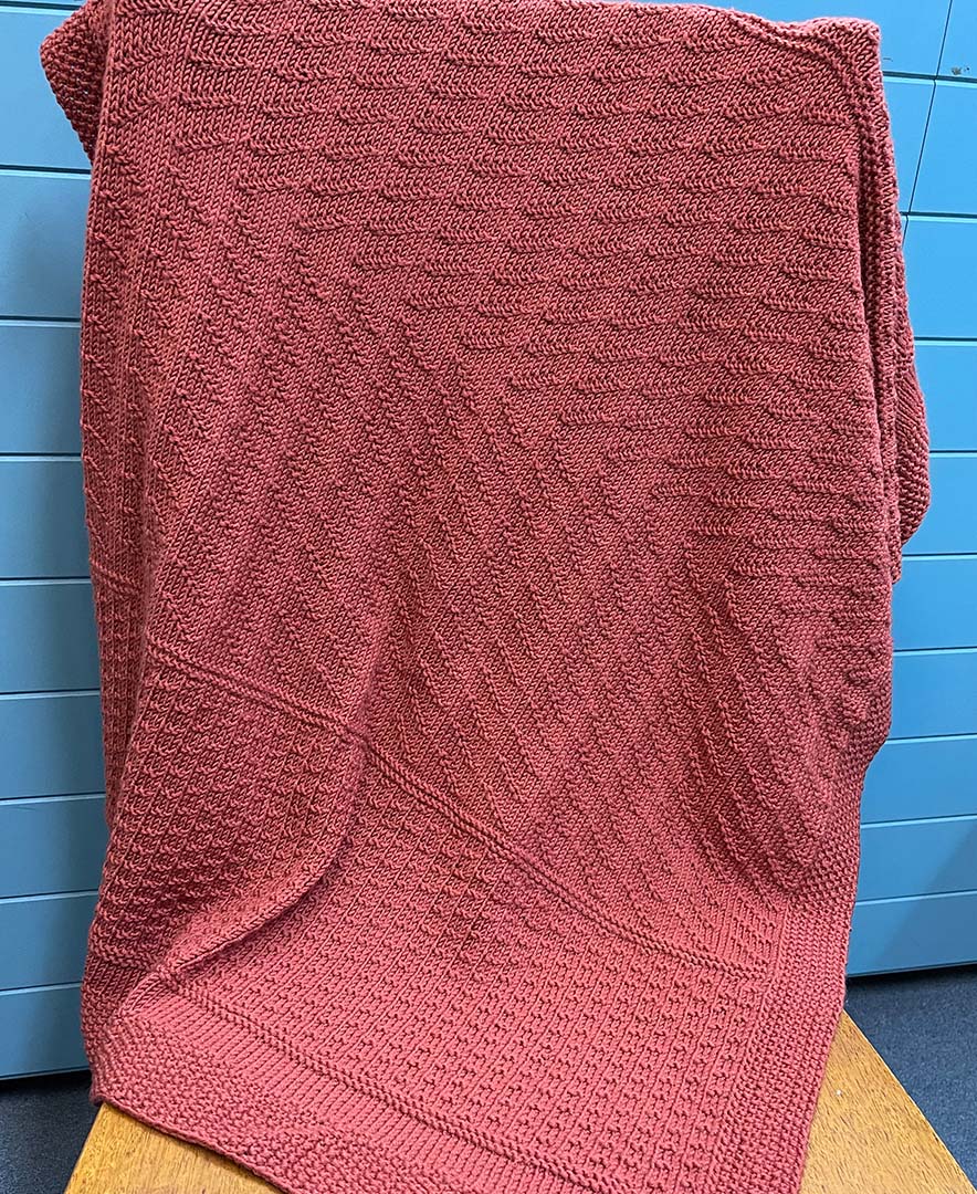 Eddie Blanket Knitting Kit