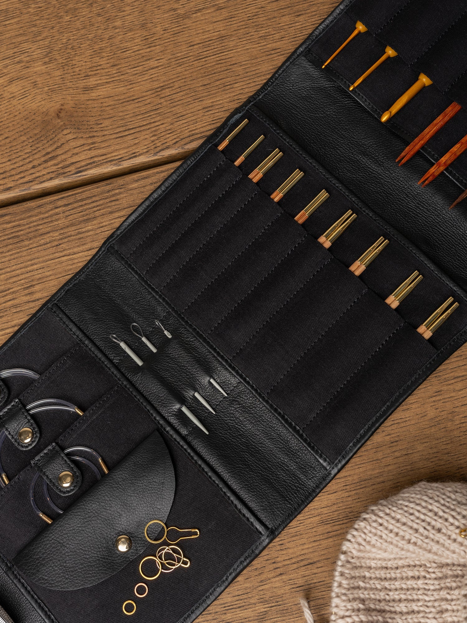RE:DESIGNED Project 14 in Black/Gold