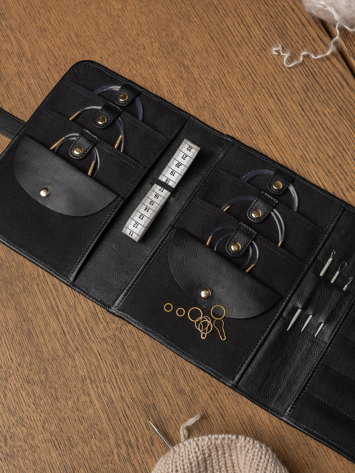 RE:DESIGNED Project 14 in Black/Gold