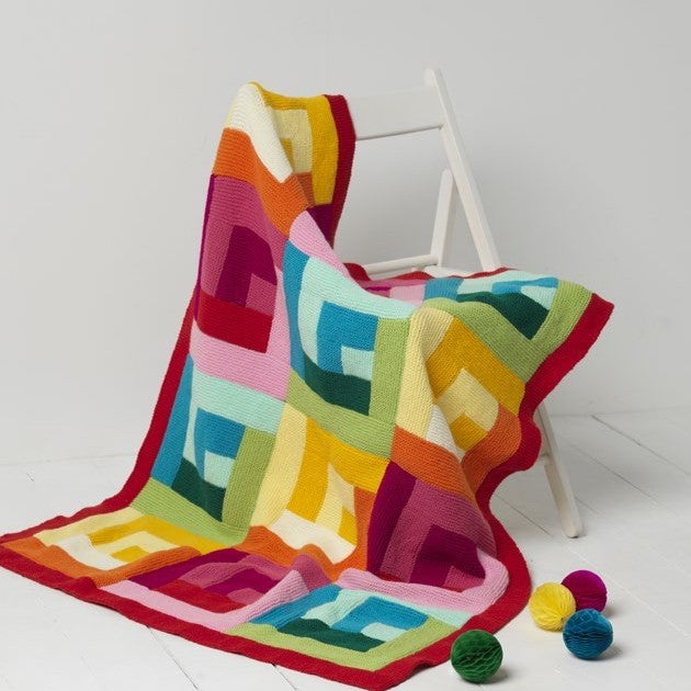Throw Knitting Pattern in Panda Magnum 8 Ply