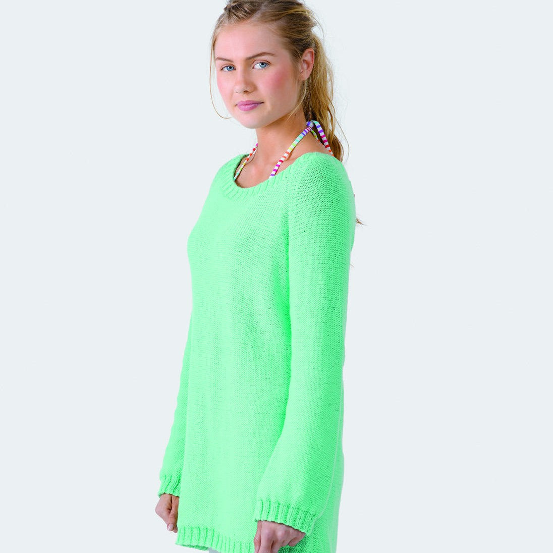Dip Hem Jumper Knitting Pattern in Patons Cotton Blend 8 Ply
