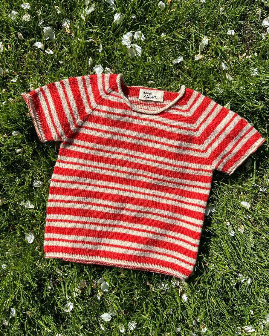 PetiteKnit Amélie Tee Junior, knitted sample