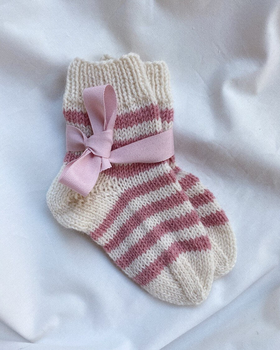PetiteKnit Everyday Socks Junior, knitted sample