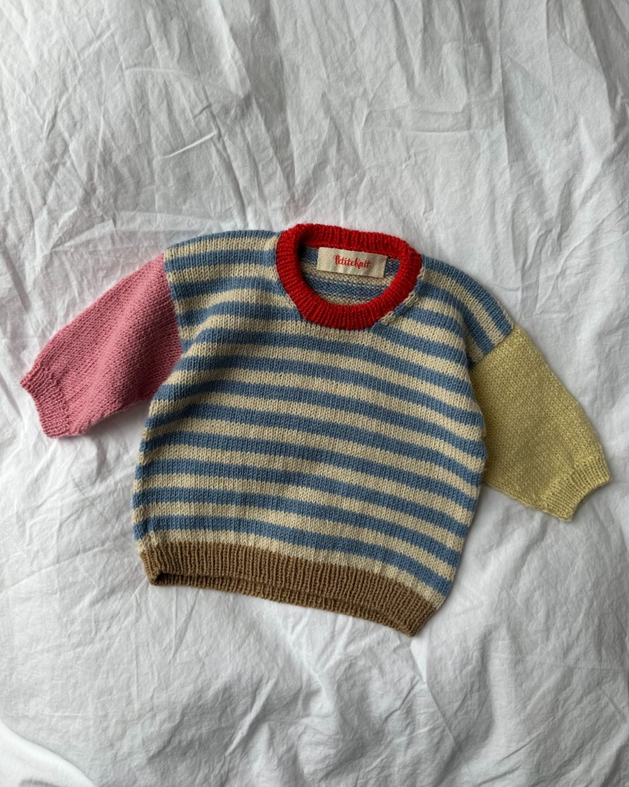 PetiteKnit Holger Baby Set, knitted sample