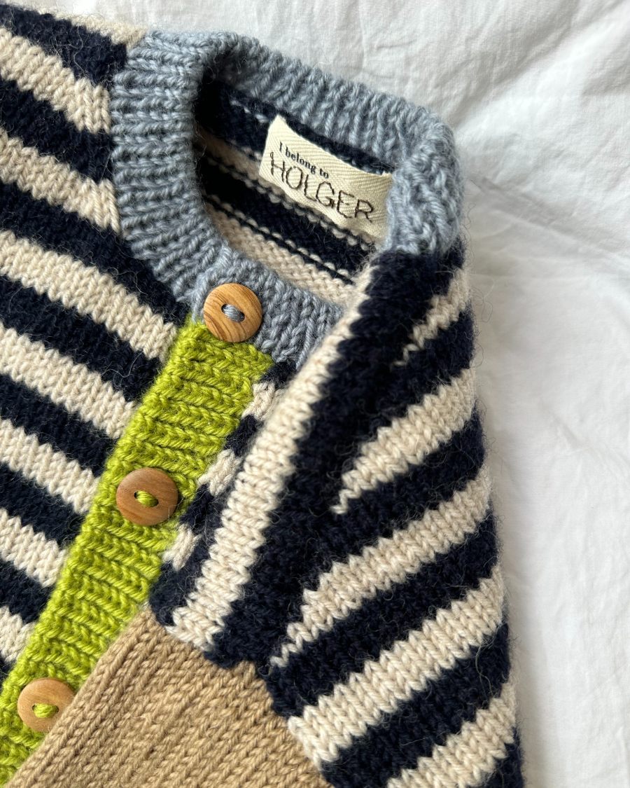 PetiteKnit Holger Cardigan, knitted sample