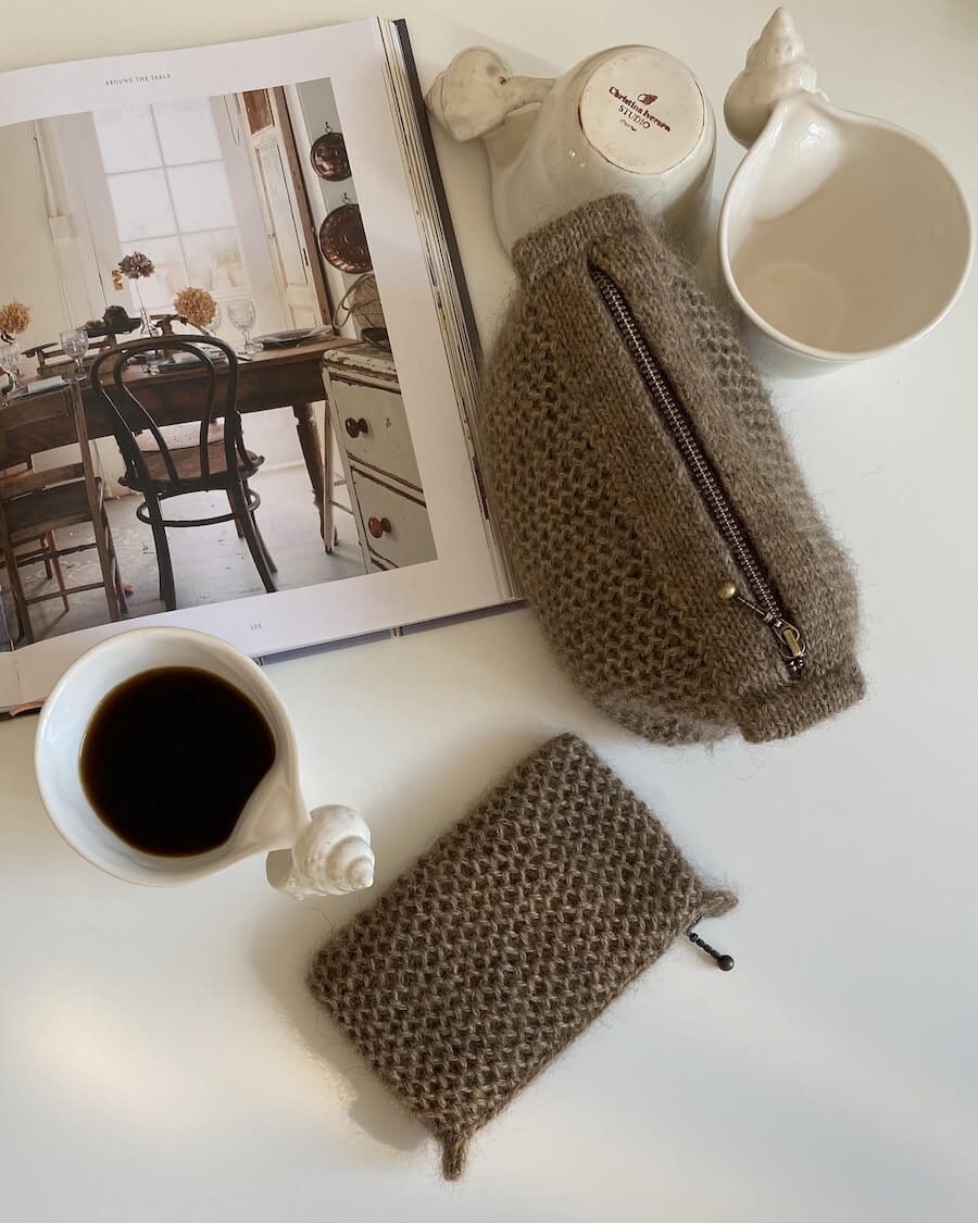 PetiteKnit Honey Purse, knitted sample