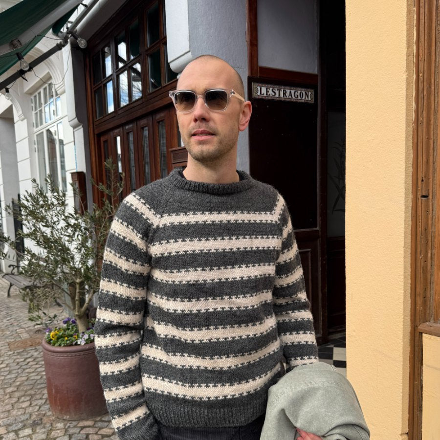 PetiteKnit Key Sweater Man