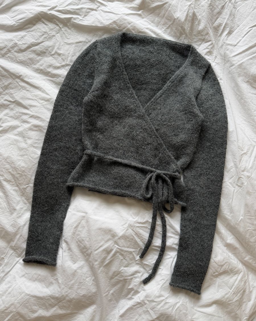 PetiteKnit Lucy Wrap, knitted sample