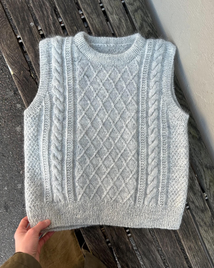 PetiteKnit Moby Slipover, knitted sample