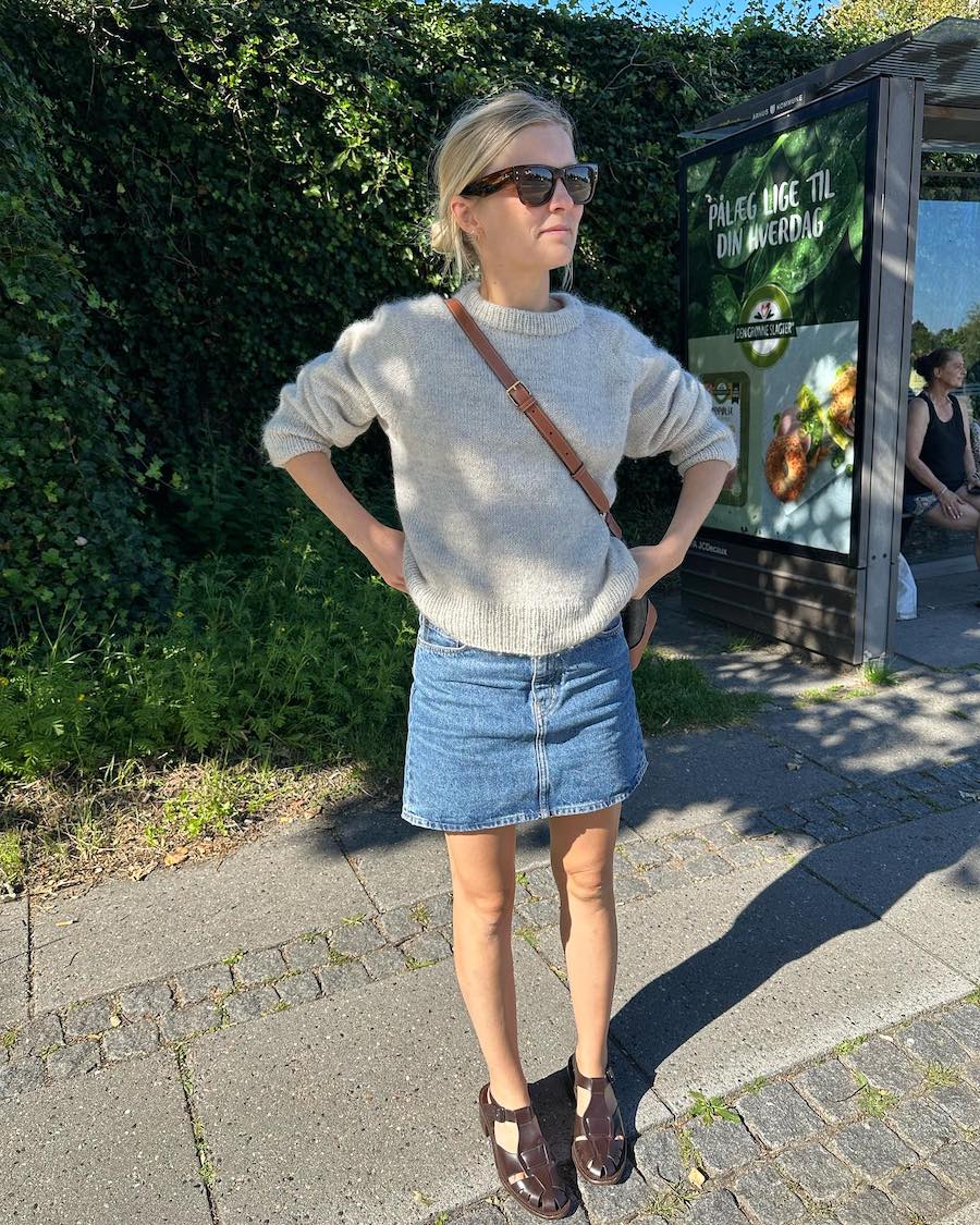 PetiteKnit Monday Sweater, knitted sample