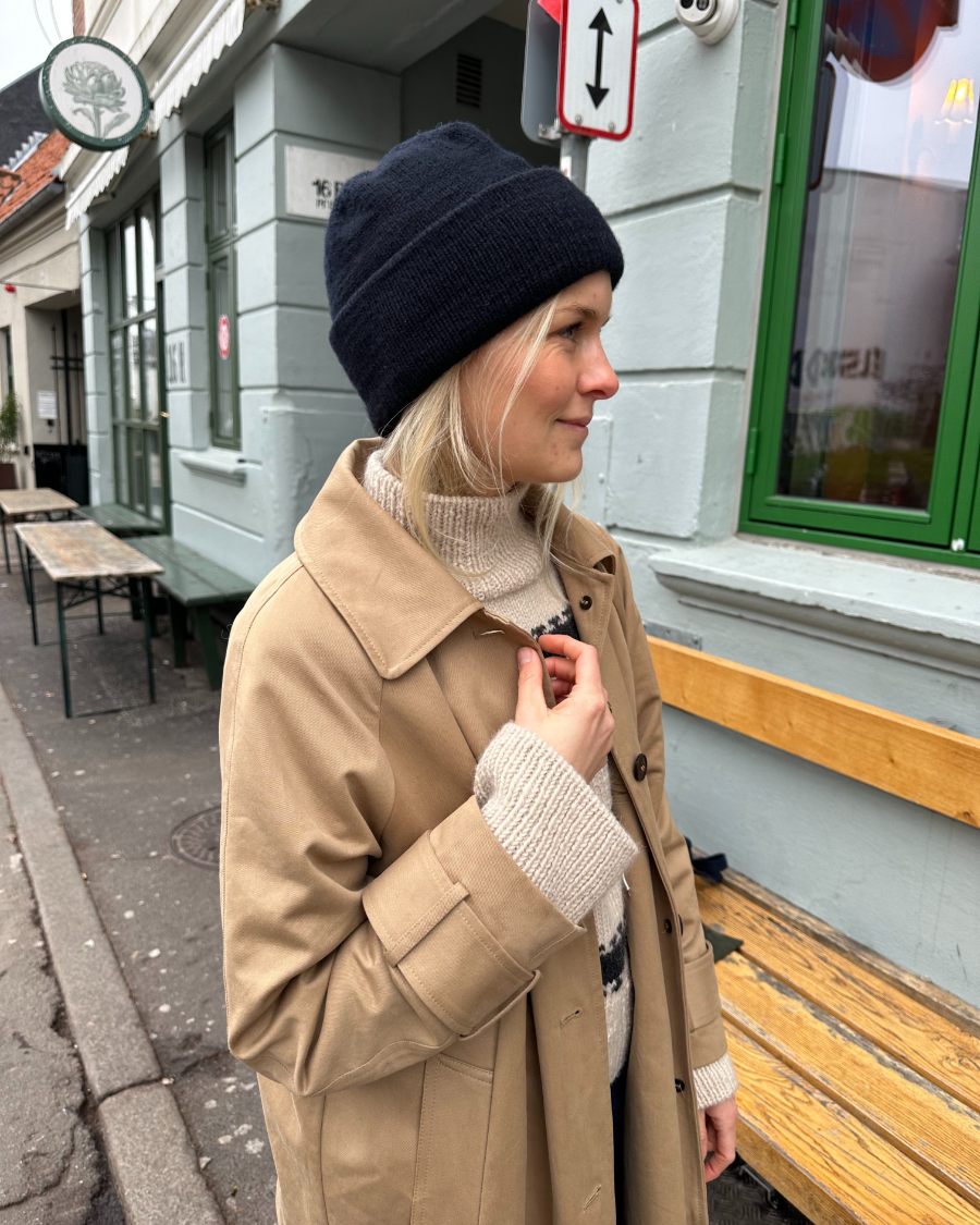PetiteKnit Oslo Hat, knitted sample