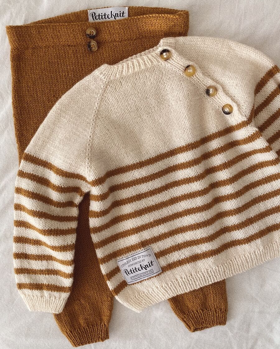 PetiteKnit Seaside Set, knitted sample