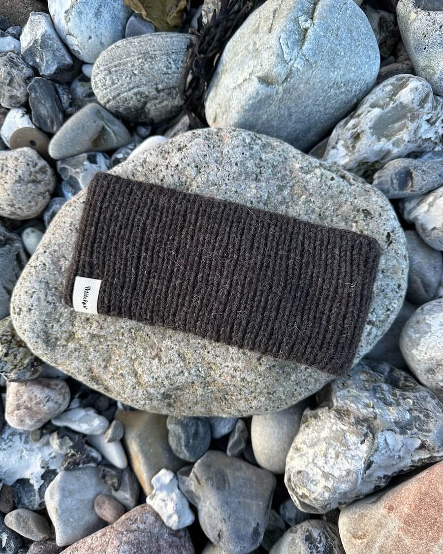 PetiteKnit Weekend Headband, knitted sample
