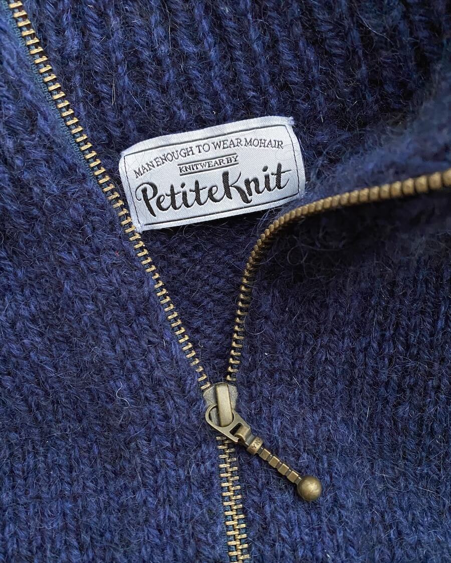 PetiteKnit Zipper Sweater Man, knitted sample