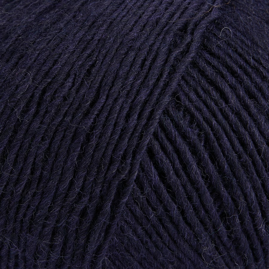 Rowan Sock 4 ply Navy 011