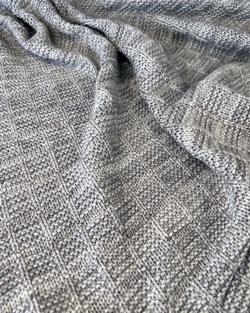 Charlie Knitting Blanket Kit